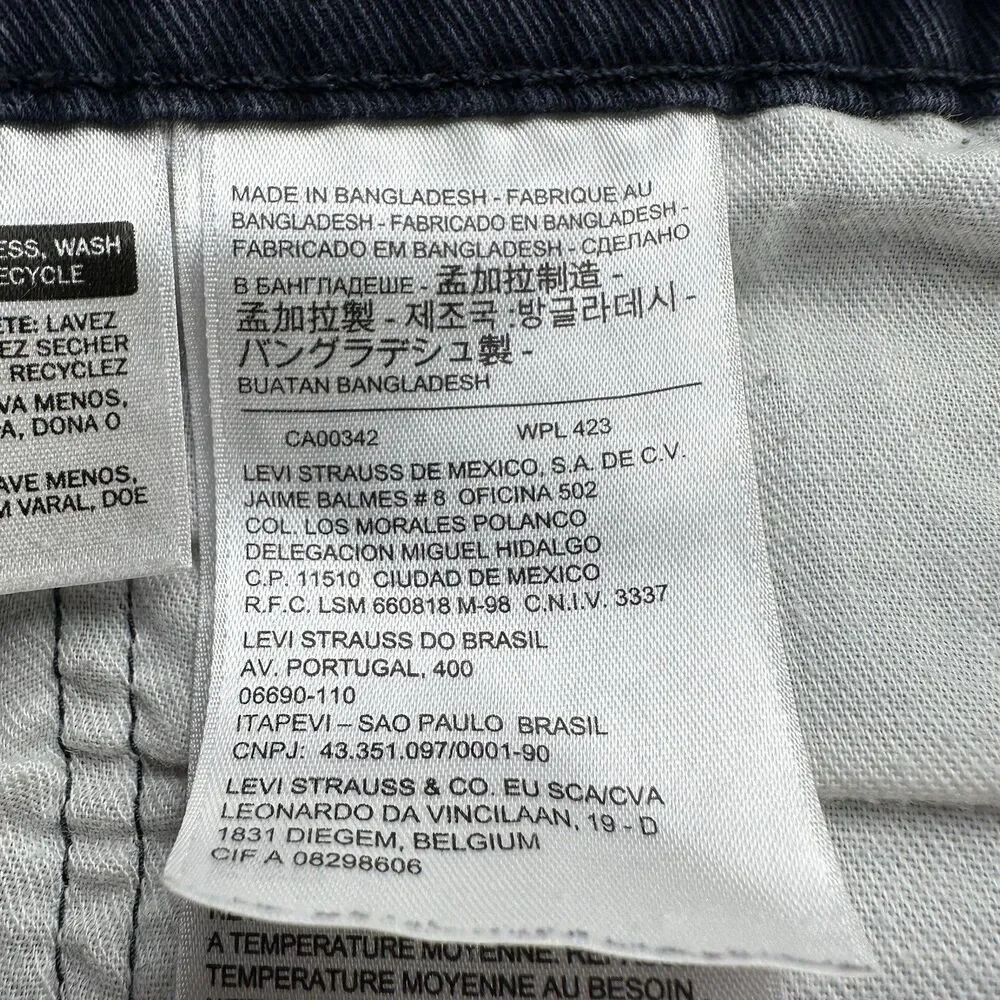 Levis levis 502